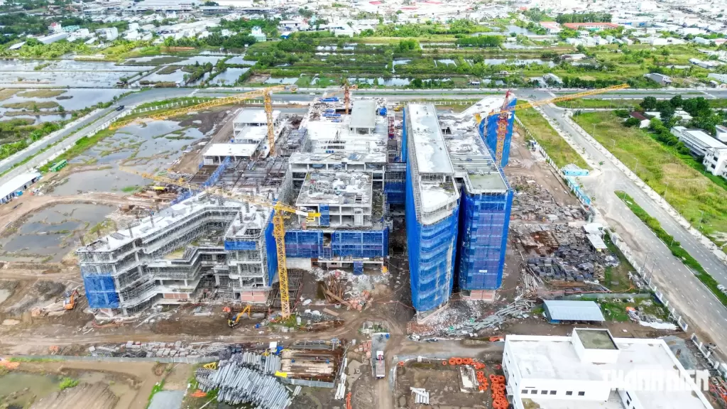 金瓯1200床综合医院主楼工程获准延期至2026年底 · 报道配图