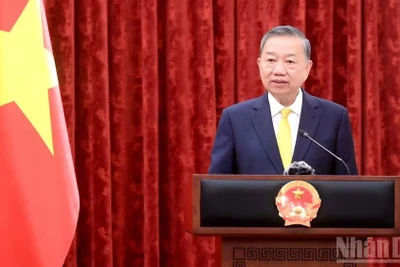 总书记、国家主席苏林。