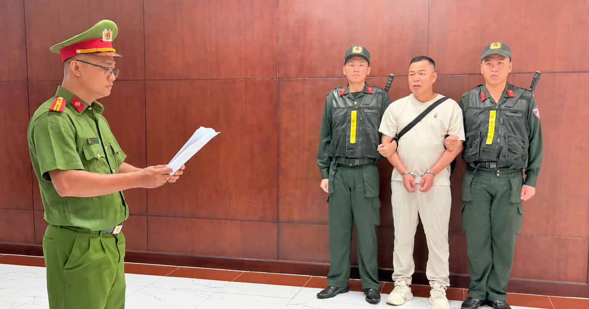 胡志明市警方以侵犯工业产权罪逮捕并起诉孙鹏