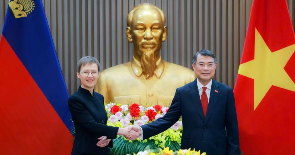 列支敦士登首相首次访越,两国签署避免双重征税协定