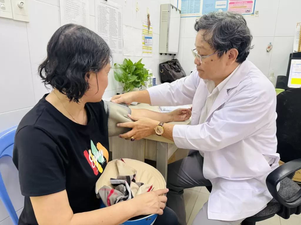 市民在医疗站体检