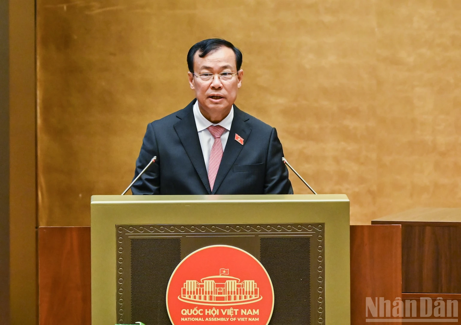 越南国会审议国际协议法修订草案,拟扩大签署主体范围 · 报道配图