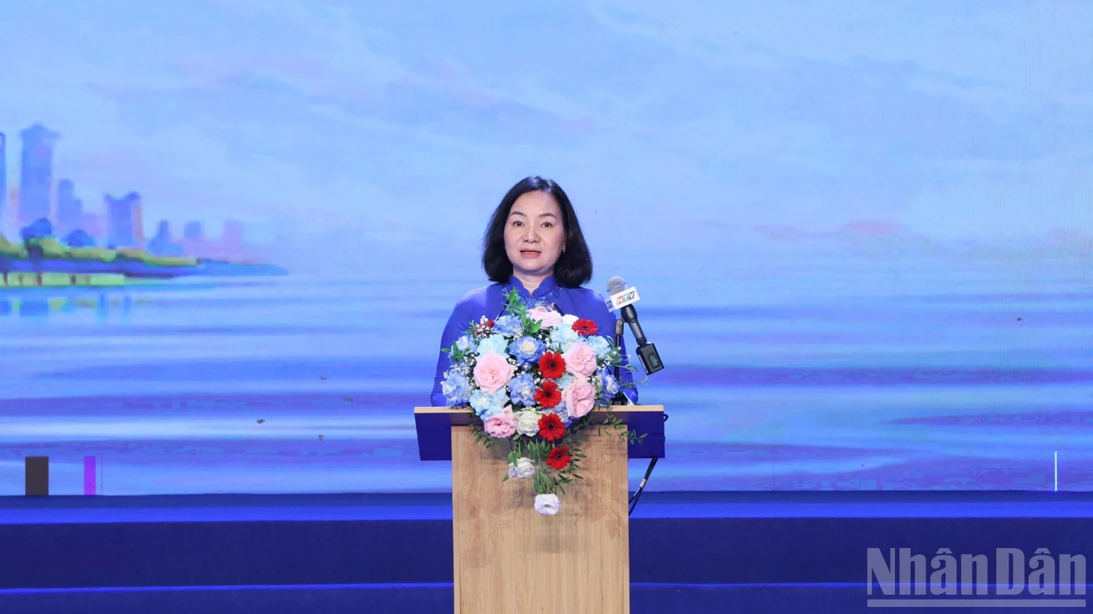 張氏碧幸同志發言