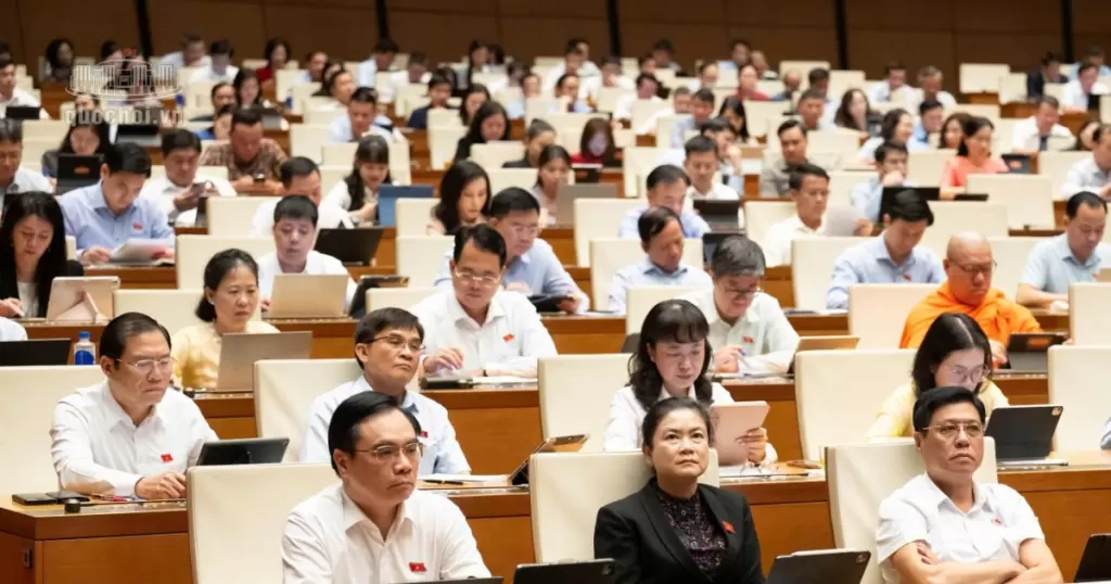 越南國會審議不經過定罪追繳資產試點範圍