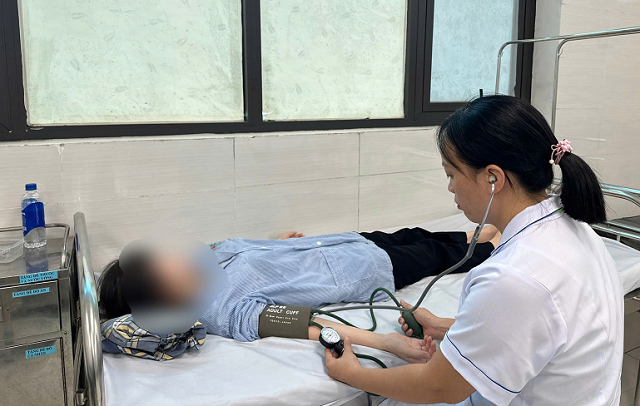 北宁一名女工自行服用堕胎药后失血昏迷获救 · 报道配图