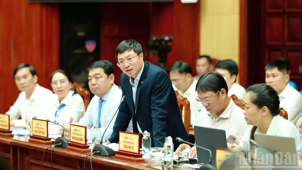 广治省与ACV、T&T签约合作拓展航空航线网络 · 报道配图