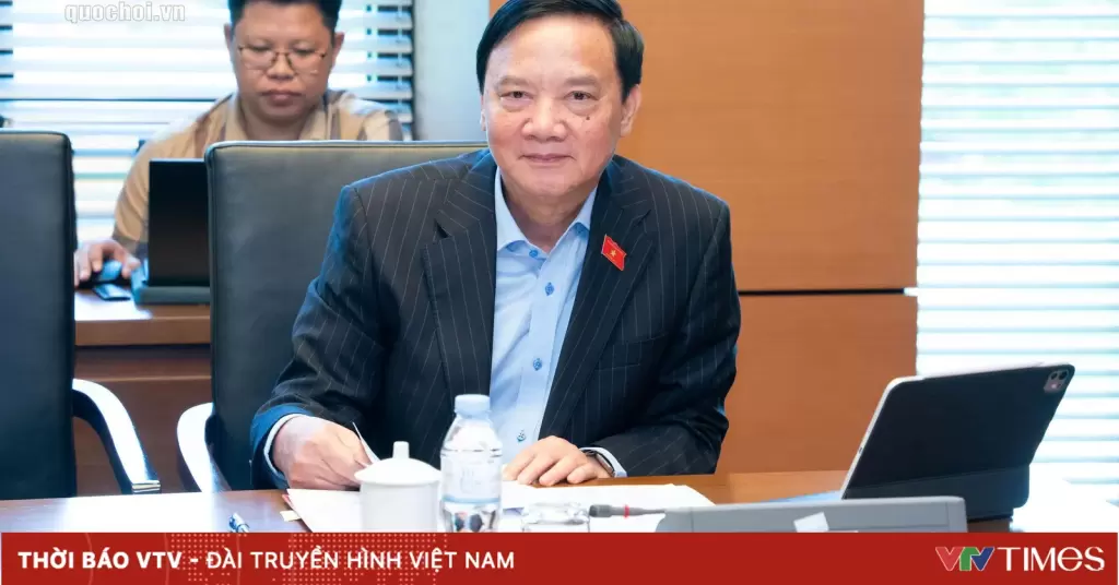 越南国会分组讨论律师法修订草案 聚焦律师政治素质与执业条件