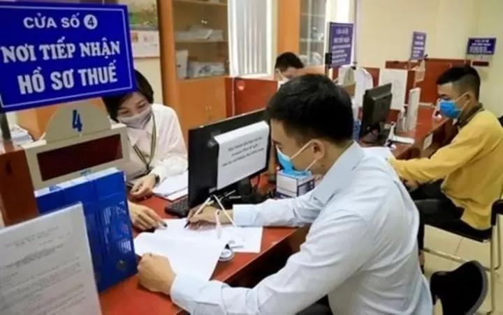 河内被冒名注册企业者反映遭限制出境,税务部门提示处理途径 · 报道配图