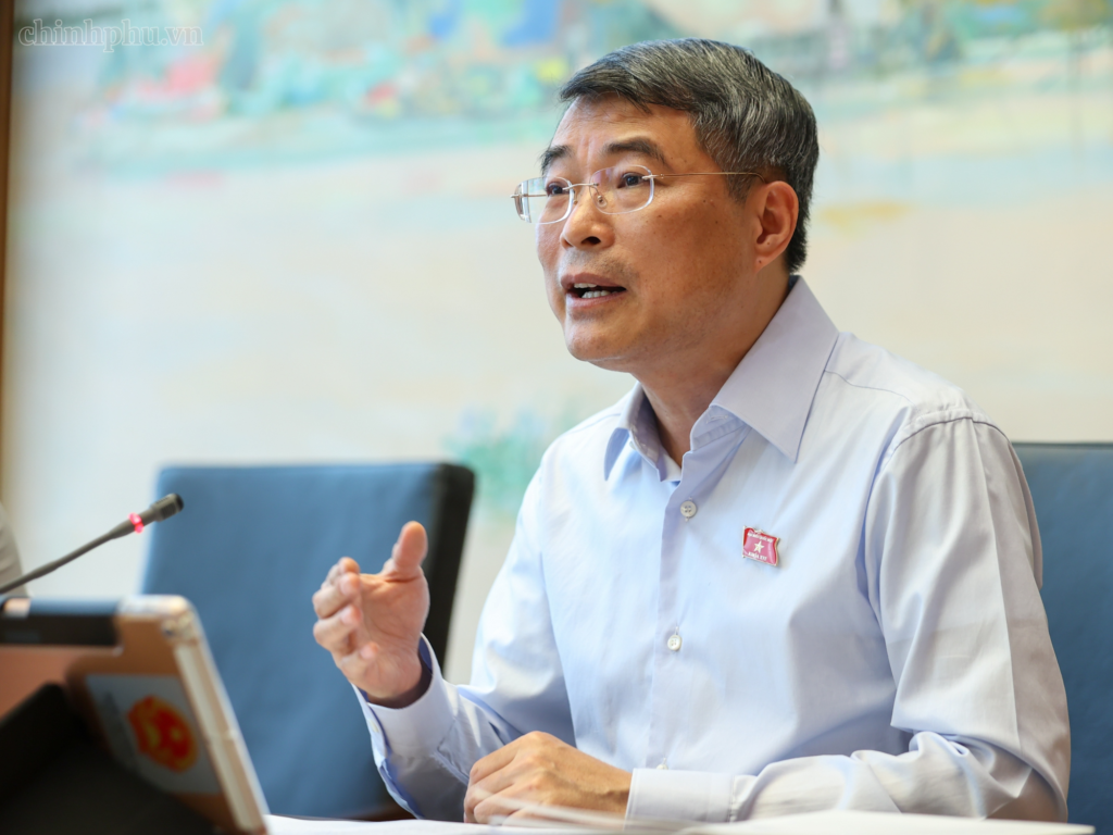 总理:坚持控制通胀,让人民享受增长成果