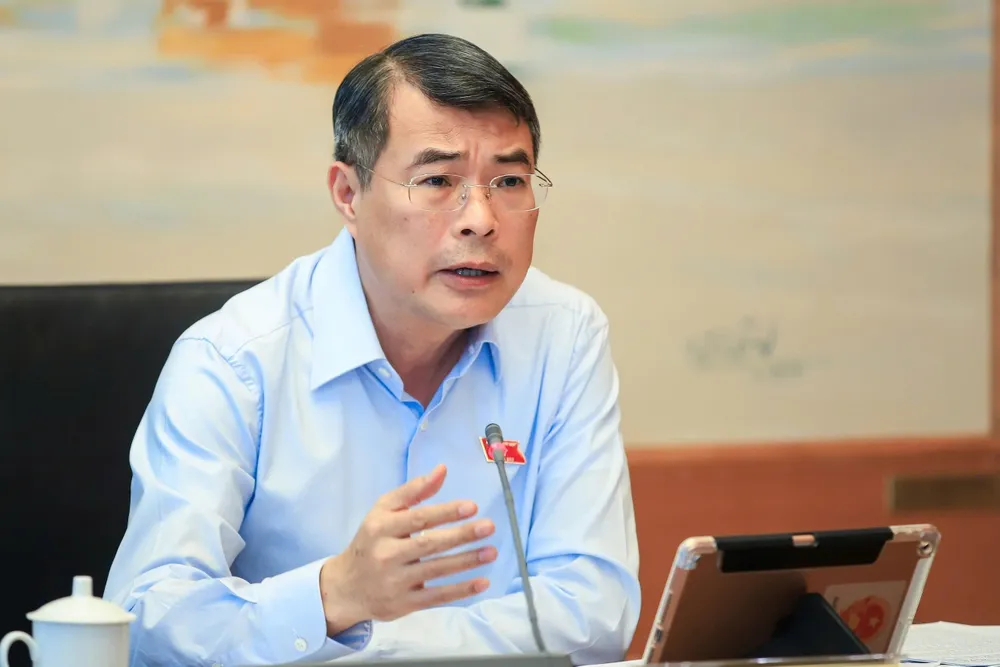 越南總理在國會稱房價地價將下降，代表關注購買力 · 報道配圖
