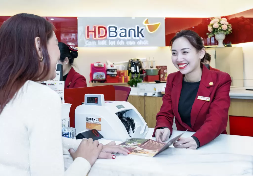 HDBank推出10万亿越盾信贷包,年利率下调1.5%支持企业