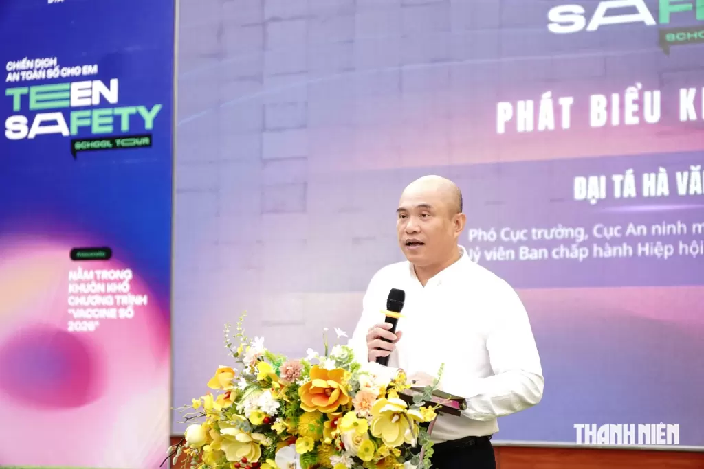 何文北上校发言