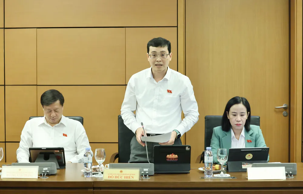 越南国会代表指“隐性”经营条件仍困扰民营企业 · 报道配图