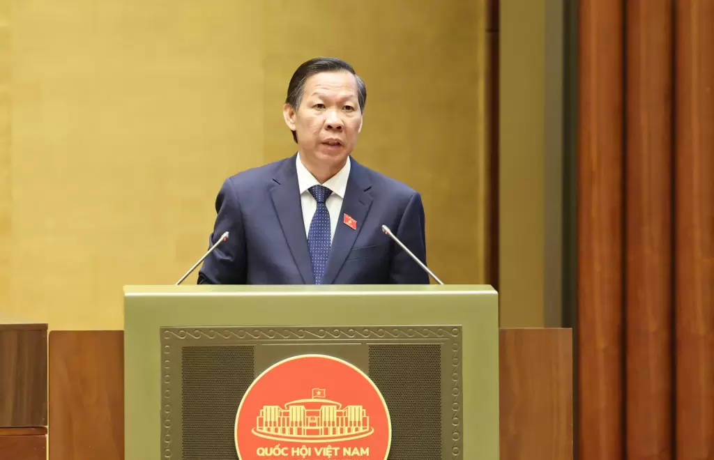 越南國會審議資產拍賣法修訂草案,擬禁“棄標”者再拍土地 · 報道配圖