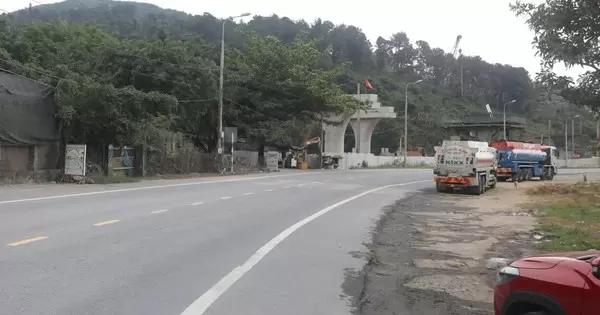 岘港批准逾5180亿越南盾莲沼港连接道路改造项目 · 报道配图