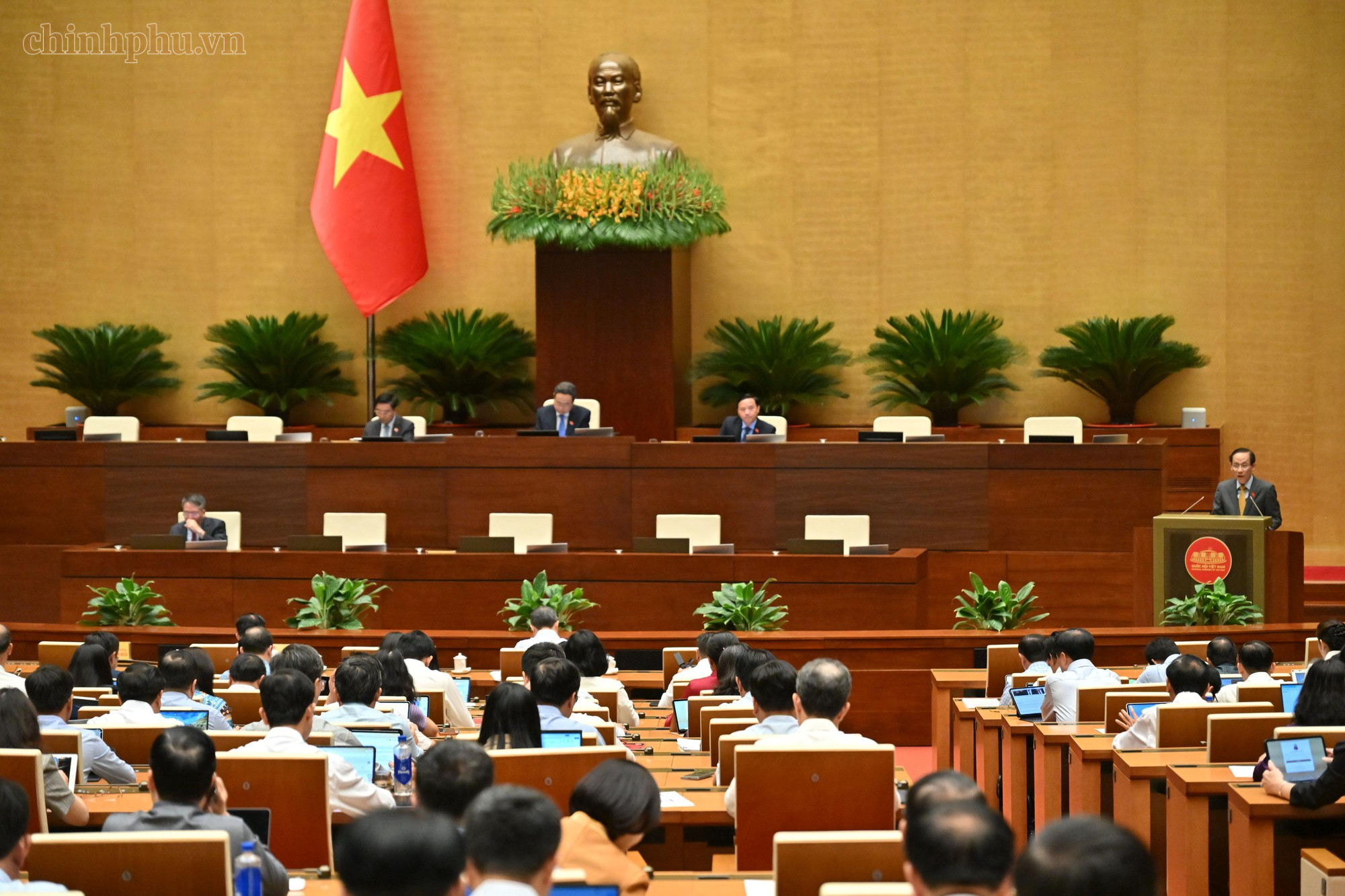 越南國會審議國際協議法修訂草案,擬下放簽署權限 · 報道配圖