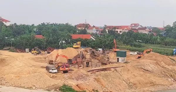 富寿省要求核查砂石土方价格异常上涨并加强建材价格监管 · 报道配图