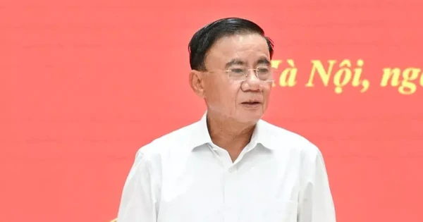 越共政治局要求按岗位重构编制管理,2027至2031年编制方案四季度上报 · 报道配图