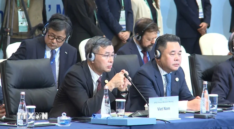 越南财长赴香港出席APEC财长会,介绍2027年主办优先方向 · 报道配图