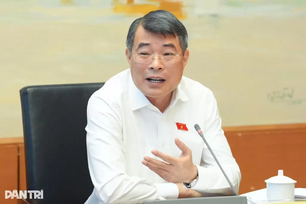 越南国会审议资产拍卖法修订草案，拟提高土地拍卖保证金比例 · 报道配图