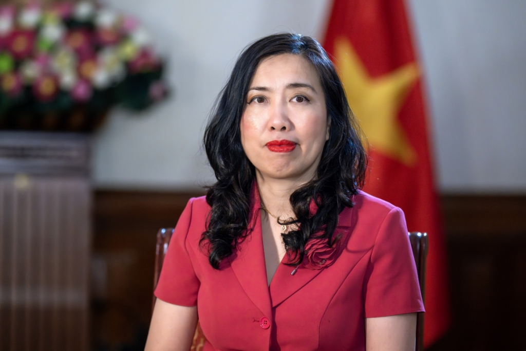 瑞士总统结束访越 双方签署越南—EFTA自贸协定