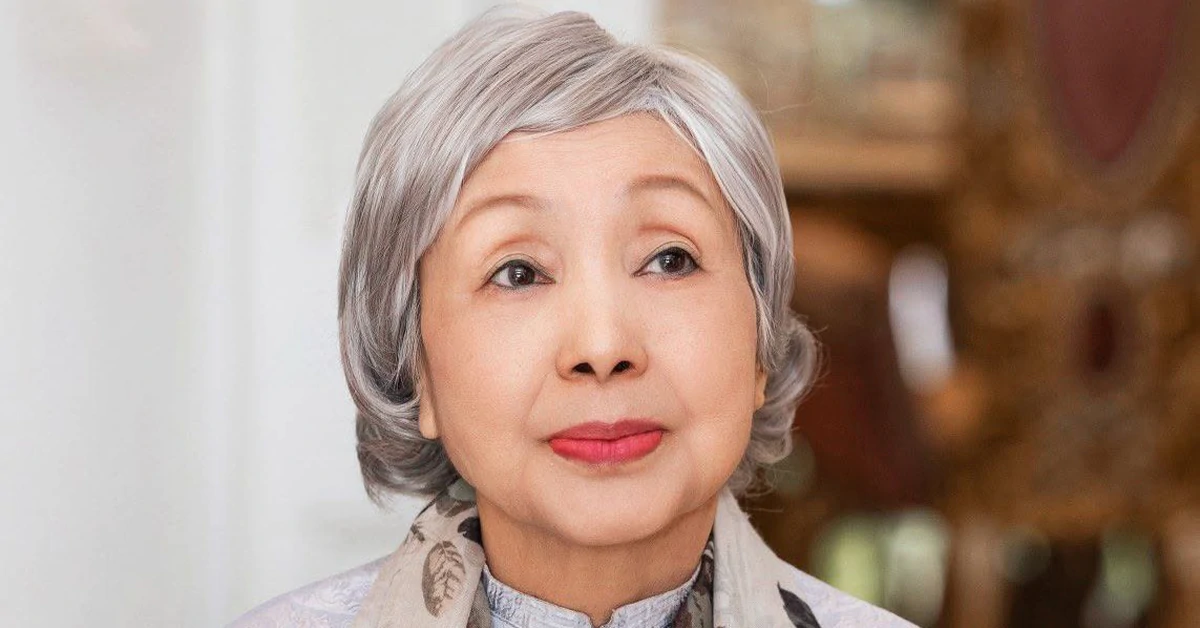 山金集團創辦人之孫公開求婚畫家女友照片