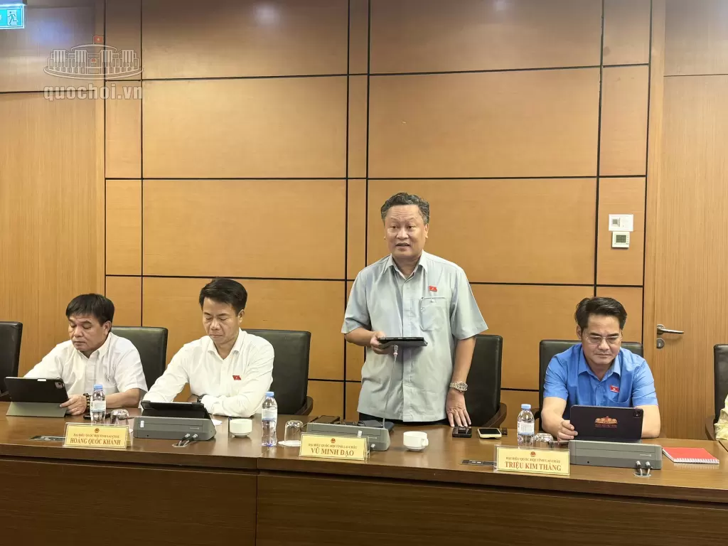 调整电价时不让困难地区民众增加负担