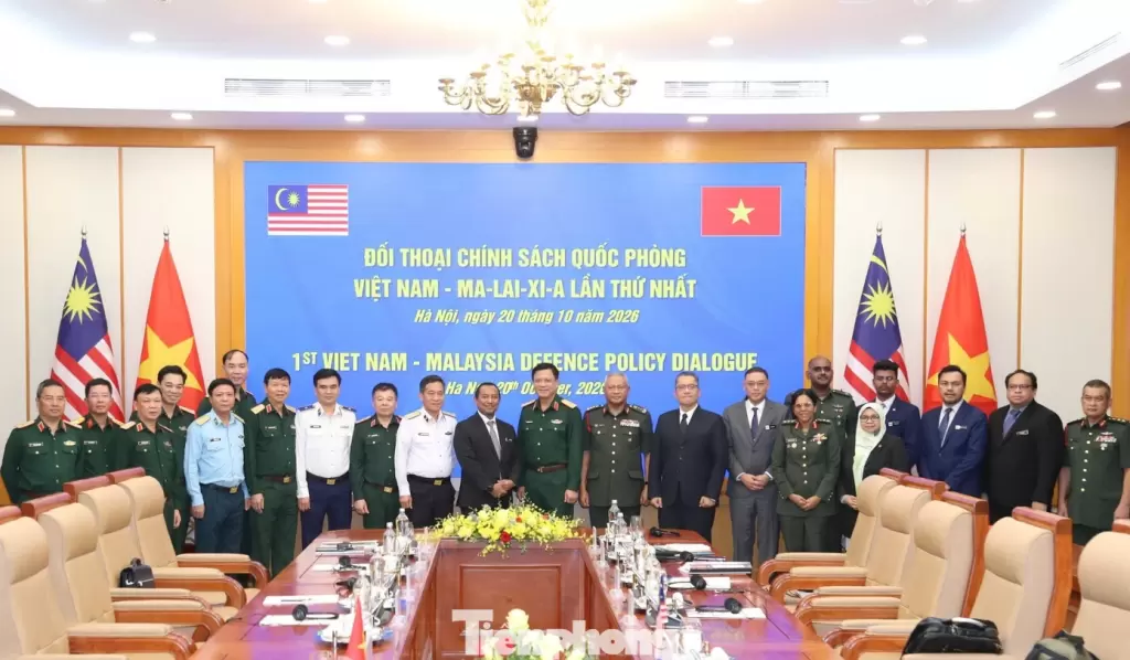 越马首次国防政策对话在河内举行,讨论海上安全与培训合作 · 报道配图