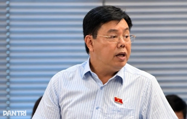 内政部长解答关于继续合并乡坊的疑问