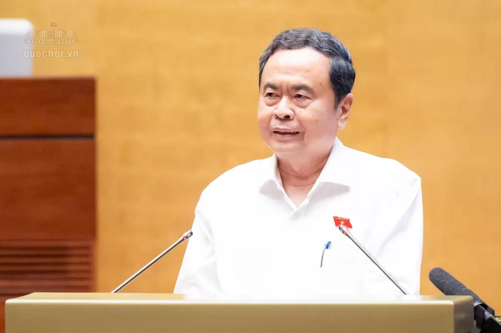 越南国会主席与总理会见女国会代表，肯定其立法监督作用 · 报道配图