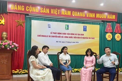 寧平省舉辦首屆創新為人人論壇 聚焦視障者數字技能 · 報道配圖
