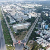 清化省在韩国推介投资 设绿色通道缩短审批时限 · 报道配图