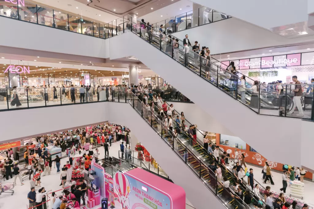 清化AEON Mall開業三天接待逾20萬人次