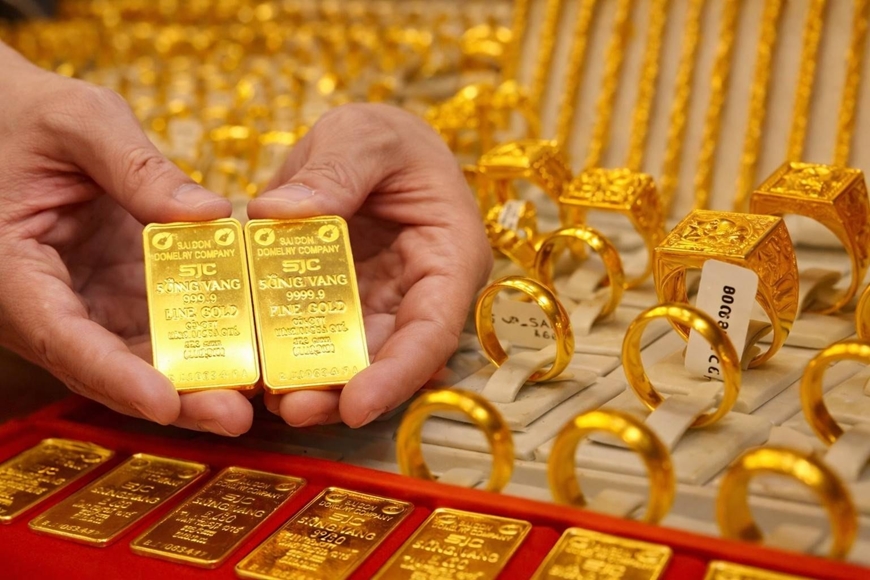 越南將黃金交易強制非現金支付門檻降至每日500萬盾 · 報道配圖