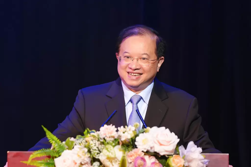 越南文化部副部長建議舉辦全國學生電影節與戲劇節 · 報道配圖