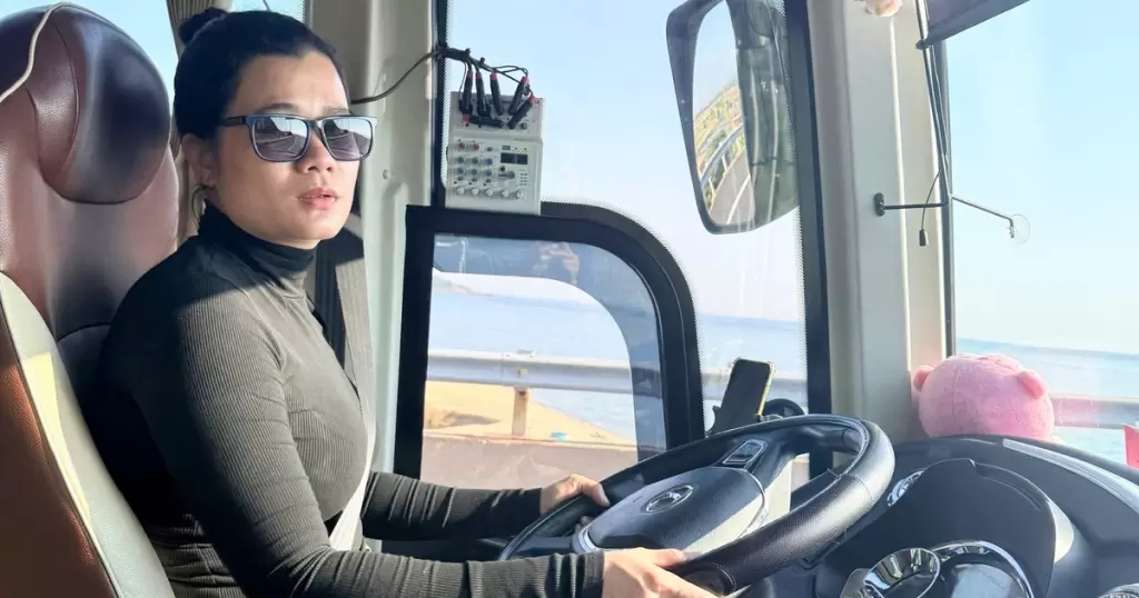 越南女司機金枝駕客車15年,稱偏見仍隨行