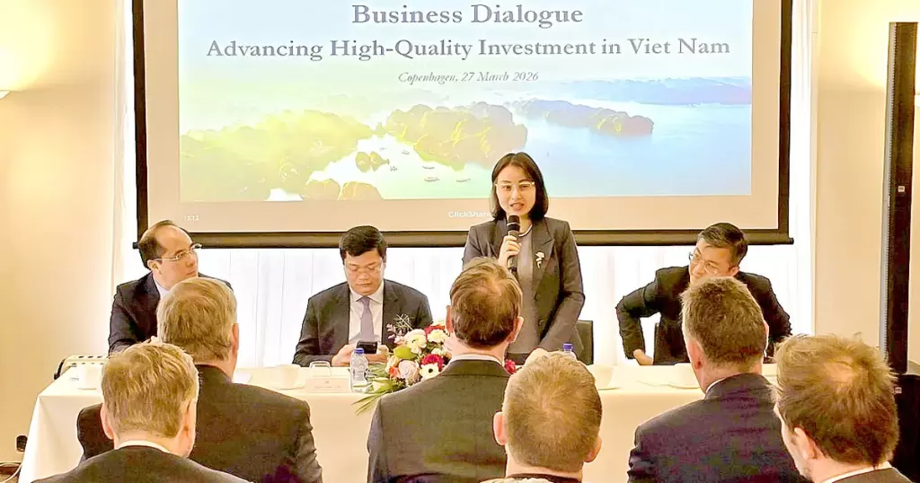 苏林抵丹麦展开国事访问,越丹关系拟提升至新层级