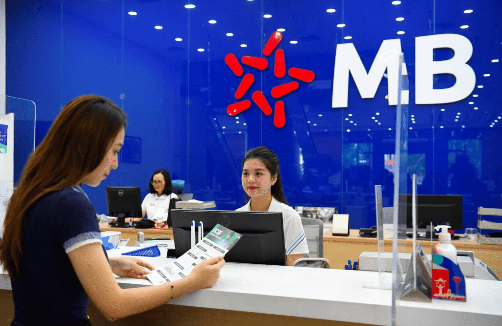 MB银行下调优先领域贷款利率 最高降2个百分点 · 报道配图