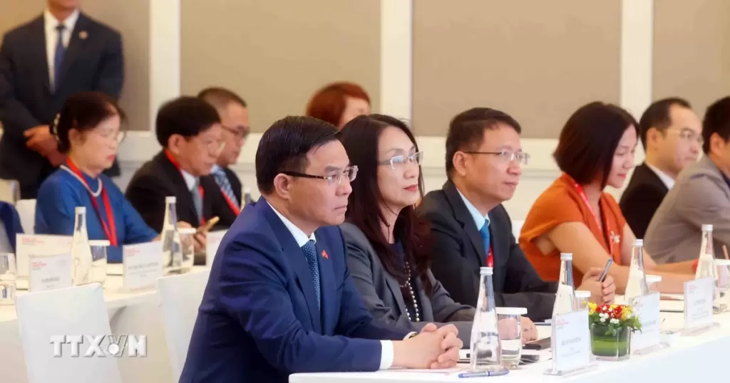 越南与欧洲自由贸易联盟四国在河内签署自贸协定