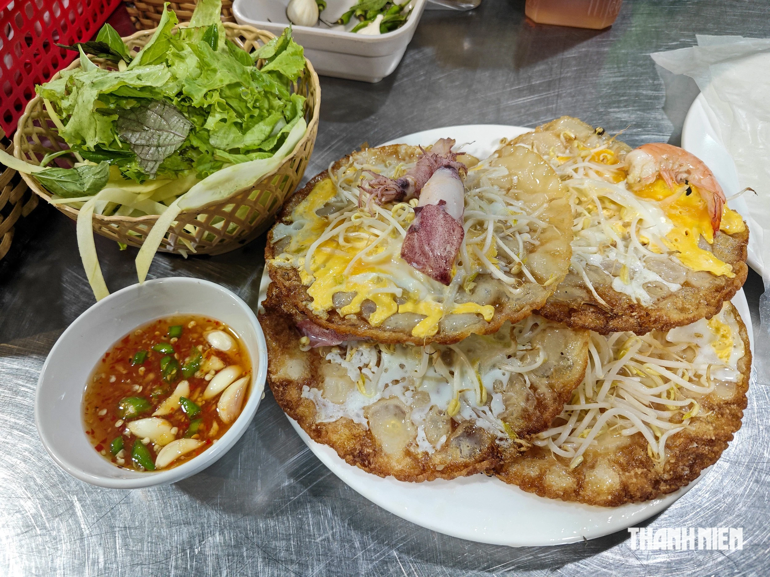 归仁近60年煎饼店由女儿接手延续母亲手艺 · 报道配图
