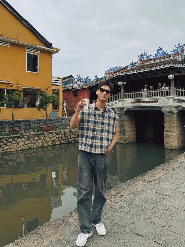 越南VTV剧集演员Nam Việt眼妆被指过浓引观众讨论 · 报道配图