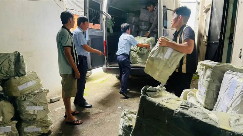 胡志明市查获疑似侵权蓄电池 估值约43亿越南盾 · 报道配图