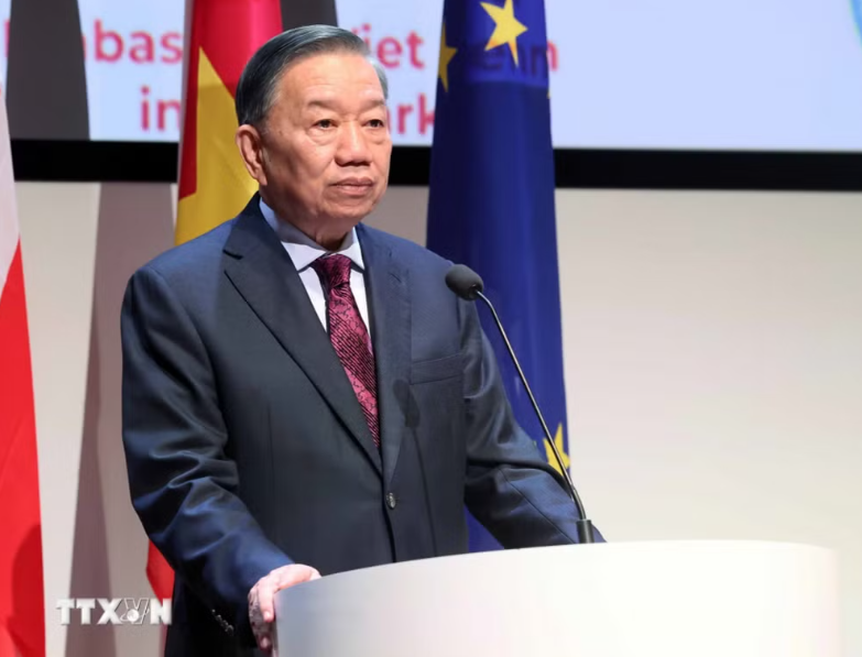 苏林访丹麦出席企业论坛 双方签署近20项合作协议 · 报道配图