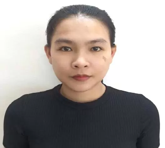 警方凌晨1时30分突击检查多间公寓:起诉1996年出生的阮氏垂玲 - 图6。