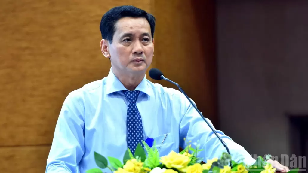 丁高明医生在公布仪式上发言。
