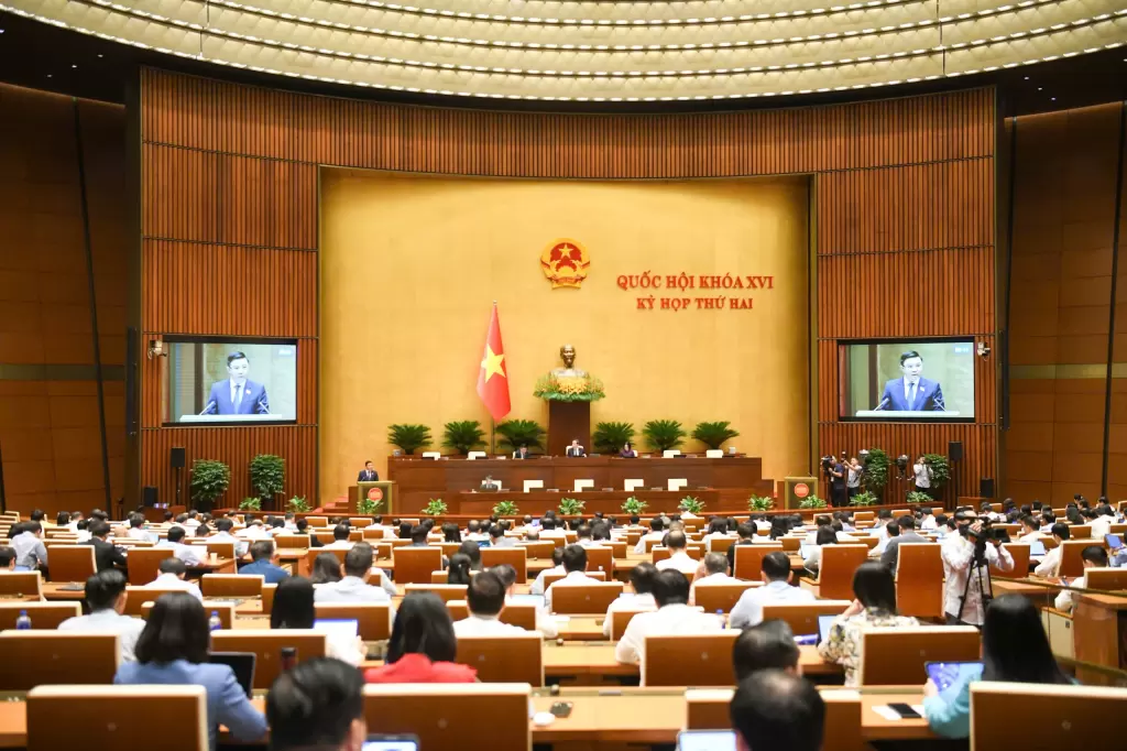越南国会审议电力法修订草案,拟逐步取消电价交叉补贴 · 报道配图