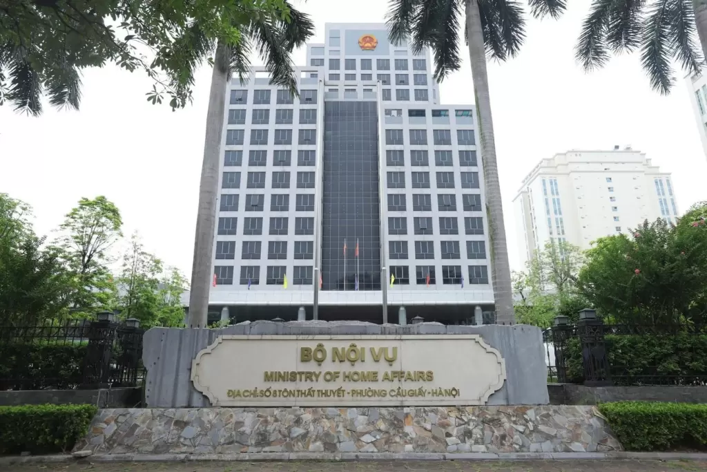 越南副总理要求内务部牵头试点岗位编制建设 · 报道配图