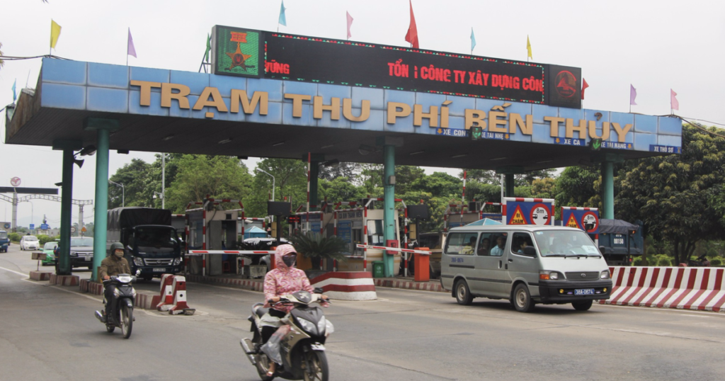 越南公路局要求两座Bến Thủy收费站暂停收费30天