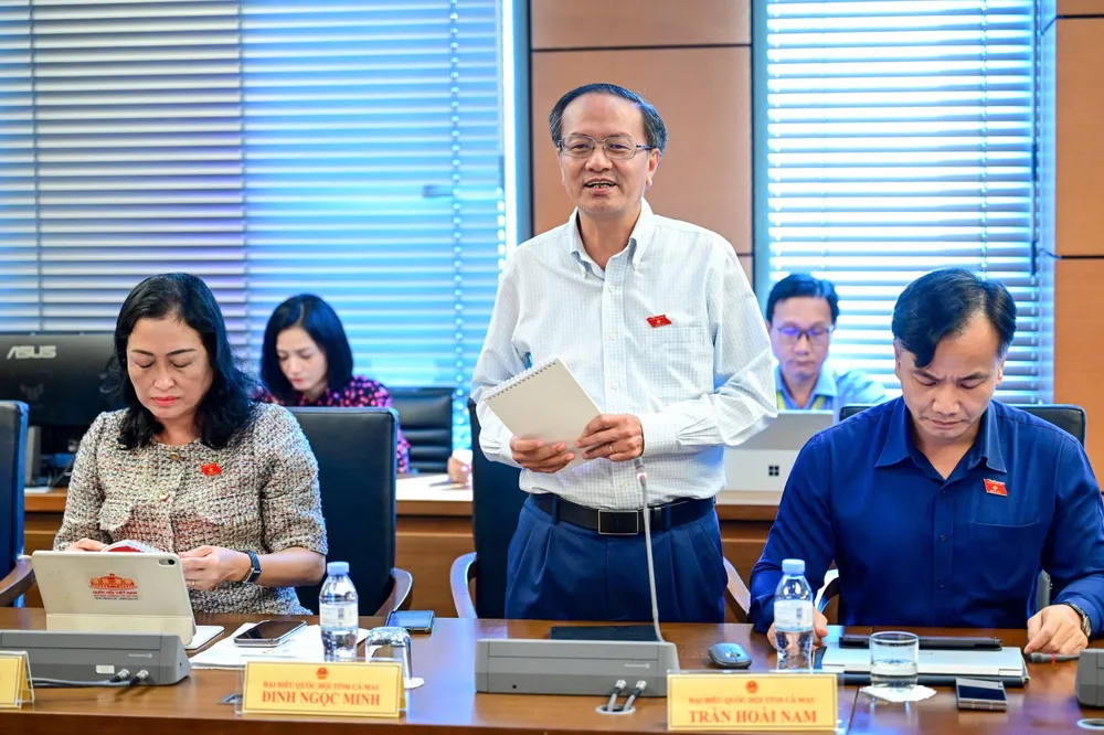 越南国会代表指“隐性”经营条件仍困扰民营企业 · 报道配图
