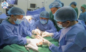順化協助芹苴同日成功完成兩例腎移植